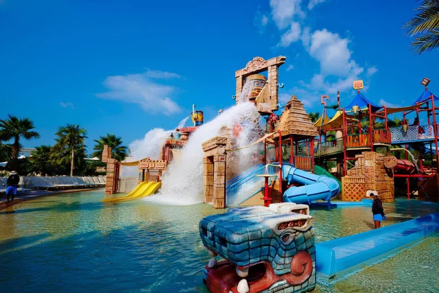  Atlantis Aquaventure 